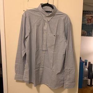 Vineyard Vines Striped nylon button down shirt